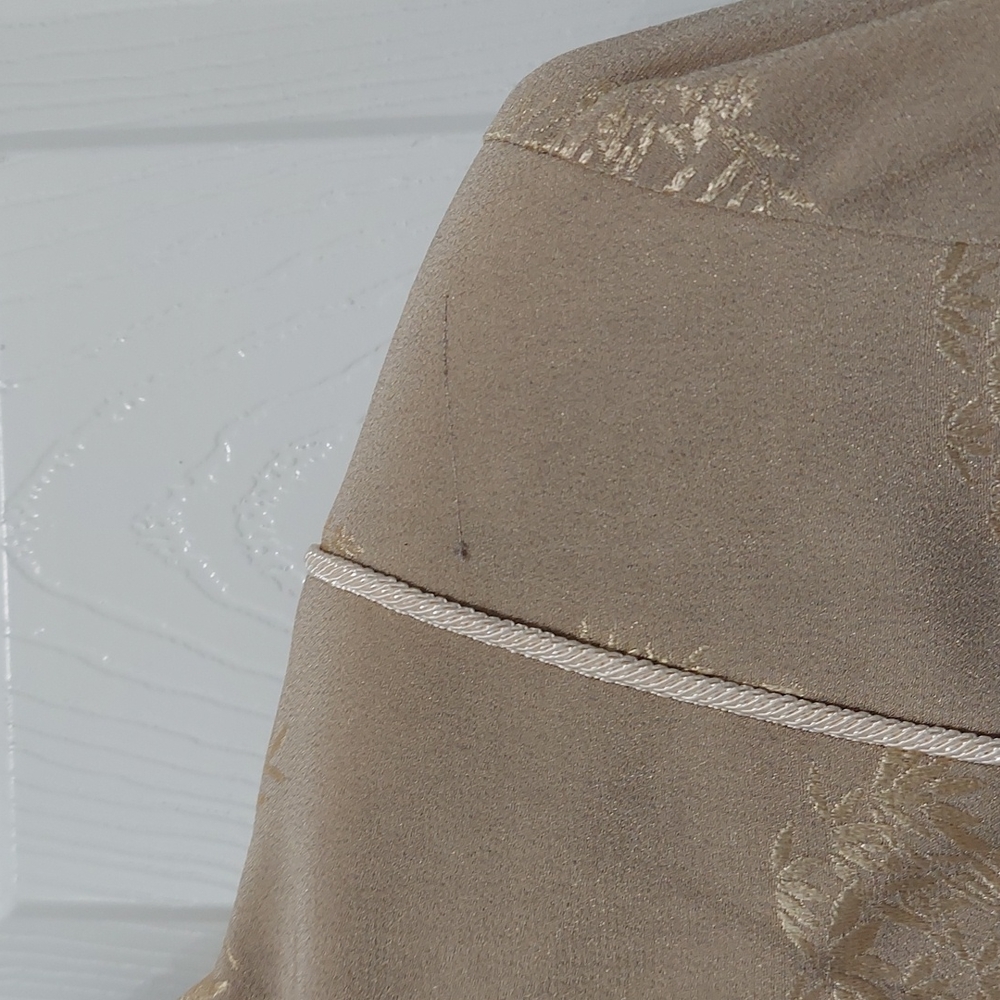 Asian Style Jacket - Picture 4 of 5